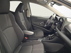 Fahrzeugbild TOYOTA Yaris 1.5 VVT-i HSD Trend