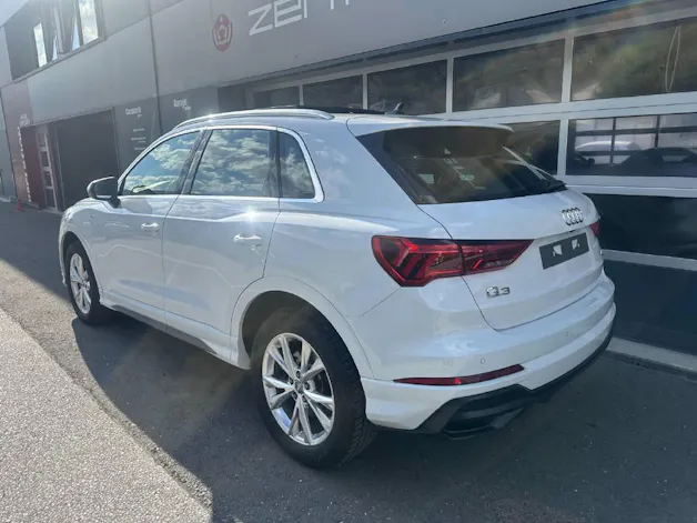 AUDI Q3 2.0 40 TFSI S line quattro S-Tronic