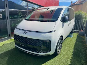 HYUNDAI Staria Premium 2.2 CRDI Vertex 4WD