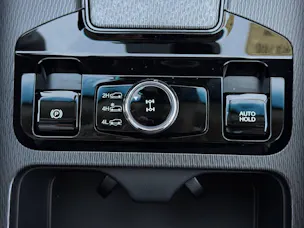 KGM Grand Musso 2.2 e-XDI Platinum 4WD 6AT, 202 ch