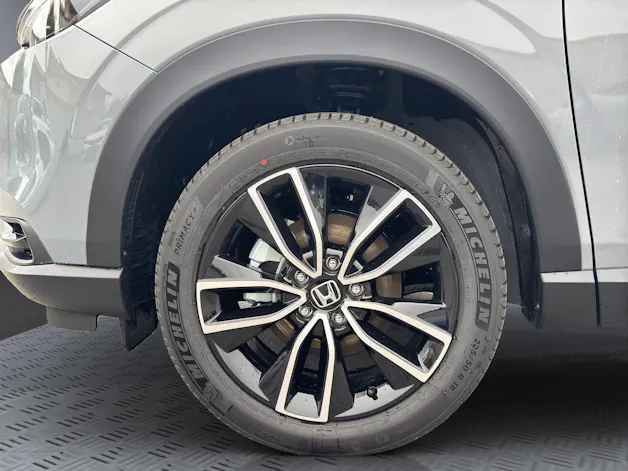 HONDA HR-V 1.5 i-MMD Elegance