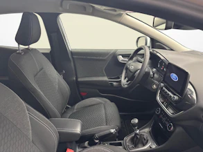 https://vehicle.imgix.net/4446028/b4308b37-1af2-41a5-8aed-a583a8e5a752.jpg