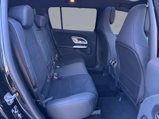 MERCEDES-BENZ GLB 220 4matic