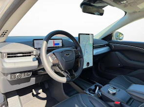 Fahrzeugbild FORD Mustang Mach-E Standard