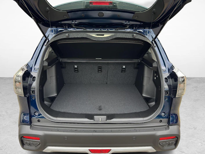Fahrzeugbild SUZUKI S-CROSS