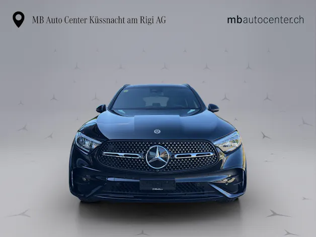 MERCEDES-BENZ GLC 200 AMG Line 4matic