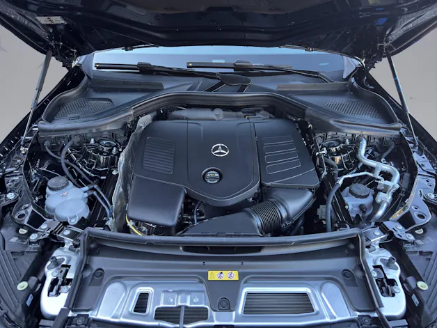 MERCEDES-BENZ GLC 200 AMG Line 4matic
