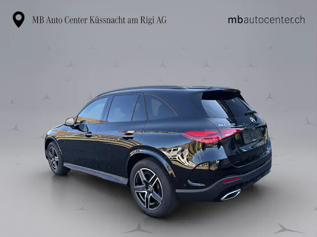 MERCEDES-BENZ GLC 200 AMG Line 4matic