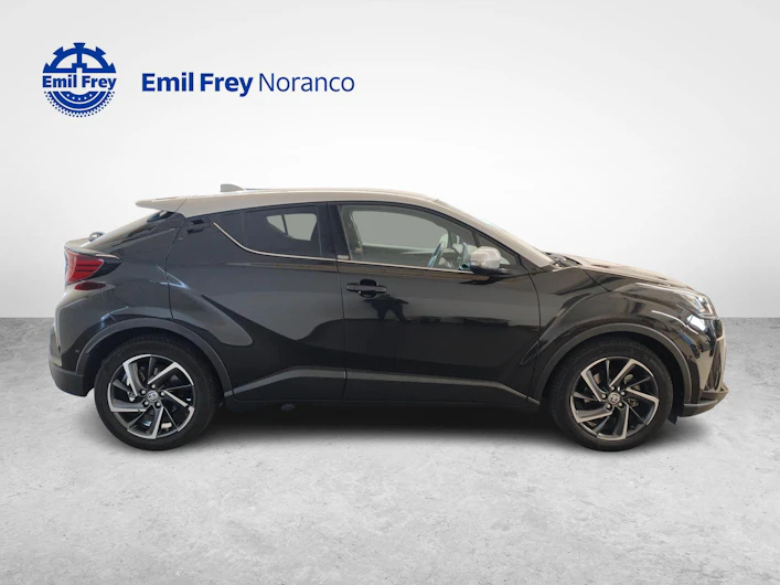 immagine del veicolo TOYOTA C-HR