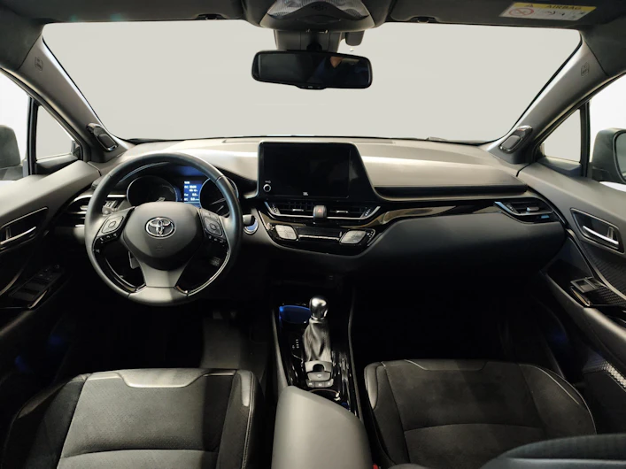 immagine del veicolo TOYOTA C-HR