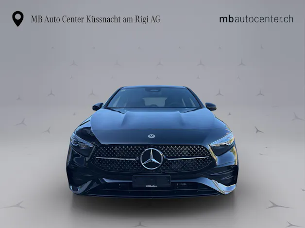 MERCEDES-BENZ A 200 AMG Line