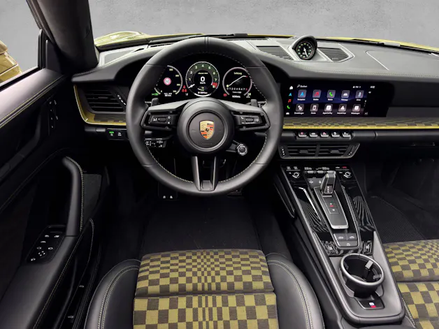 PORSCHE 911 Spirit 70