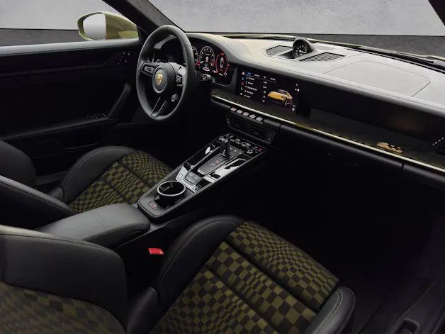 PORSCHE 911 Spirit 70