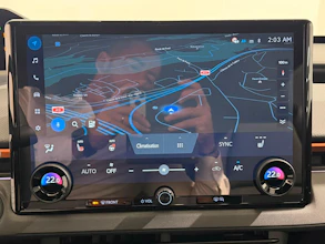 https://vehicle.imgix.net/4446159/d9b007f4-0630-4e0f-ba6e-ec0ced4e21ea.jpeg
