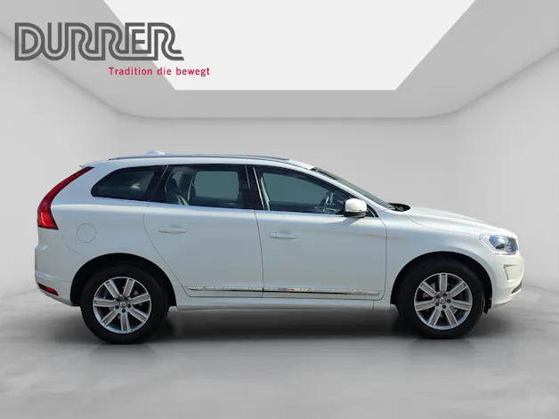 VOLVO XC60 2.4 D5 Summum AWD S/S