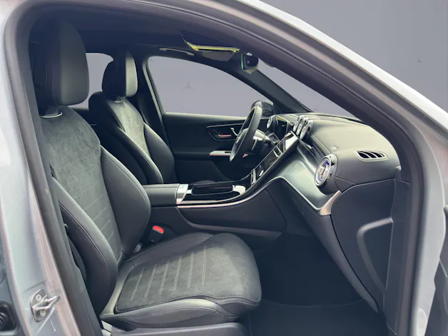 MERCEDES-BENZ GLC 220 d AMG Line 4matic
