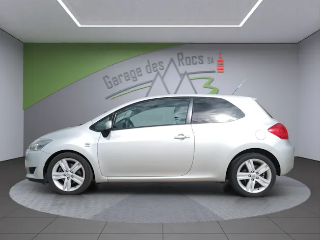 Toyota Auris 2.2 D-4D Linea Sol Premium