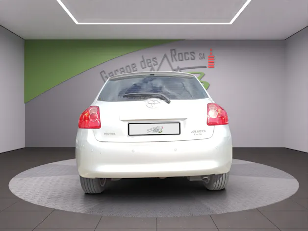 Toyota Auris 2.2 D-4D Linea Sol Premium