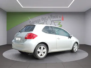 Toyota Auris 2.2 D-4D Linea Sol Premium