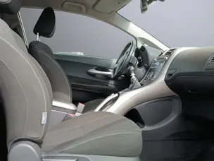 Toyota Auris 2.2 D-4D Linea Sol Premium
