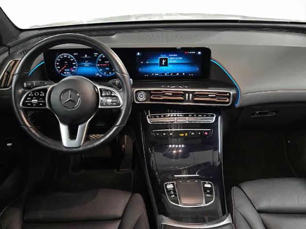 MERCEDES-BENZ EQC 400 AMG Line 4Matic