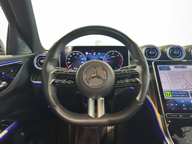MERCEDES-BENZ C 220 d AMG Line 4Matic Swiss Star T-Modell