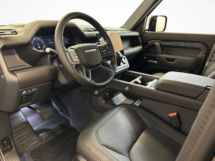 immagine del veicolo LAND ROVER DEFENDER