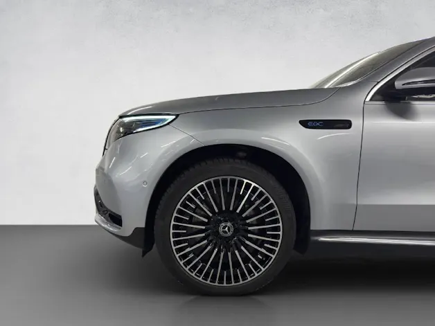 MERCEDES-BENZ EQC 400 AMG Line 4Matic
