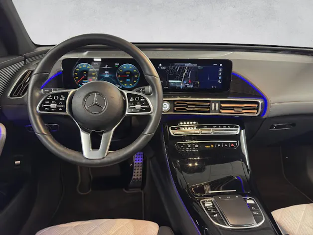 MERCEDES-BENZ EQC 400 AMG Line 4Matic