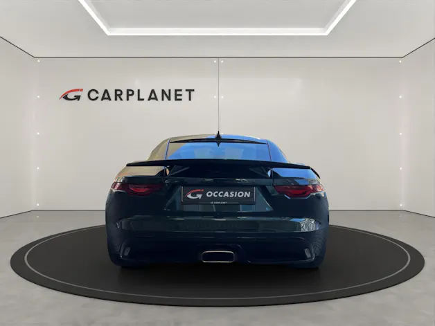 Jaguar F-Type Coupé 2.0 R-Dynamic Black 300PS