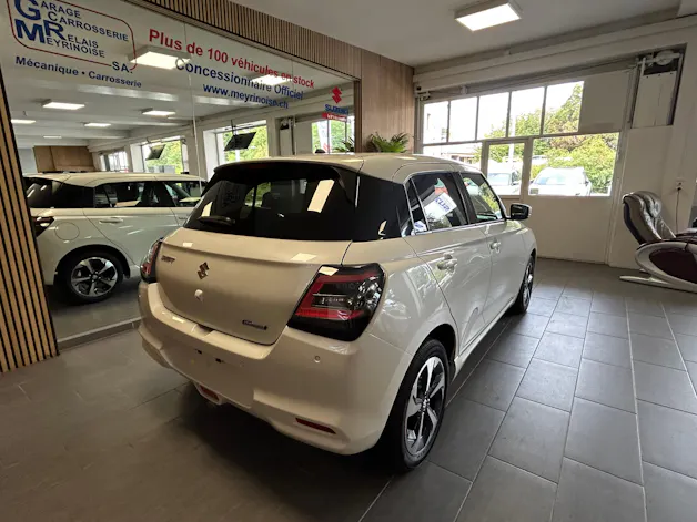Suzuki Swift 1.2 Compact Top Hybrid