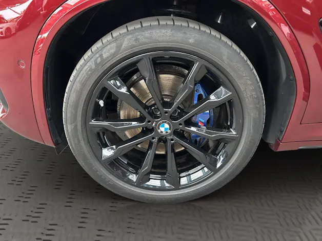 BMW X3 M40i
