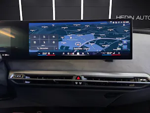 BMW iX xDrive60
