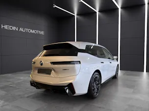 BMW iX xDrive60