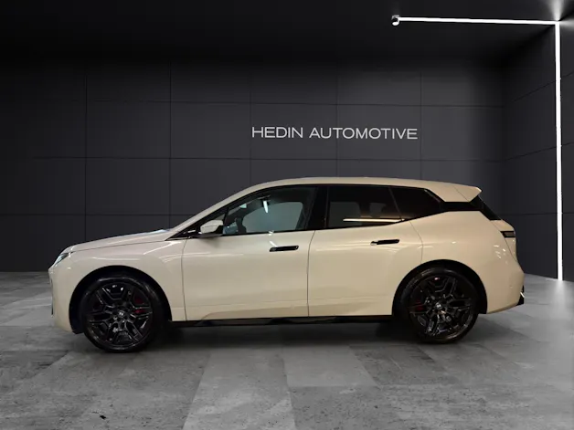 BMW iX xDrive60