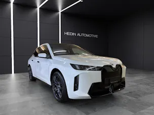 BMW iX xDrive60
