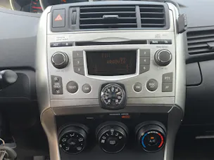 Toyota Verso 1.8 VVT-i Luna Family 5P