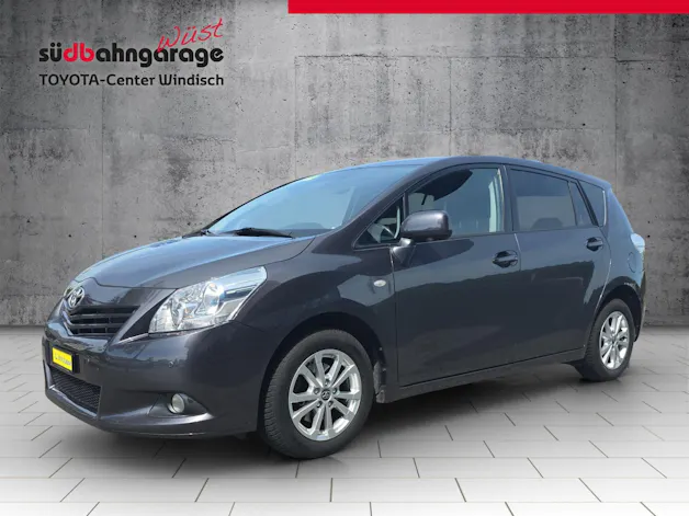 Toyota Verso 1.8 VVT-i Luna Family 5P