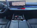 BMW M5 xDrive Touring (CH) * Individual Storm Bay *
