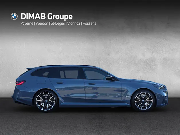 BMW M5 xDrive Touring (CH) * Individual Storm Bay *
