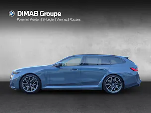 BMW M5 xDrive Touring (CH) * Individual Storm Bay *
