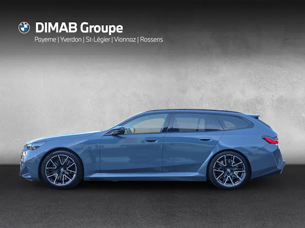 BMW M5 xDrive Touring (CH) * Individual Storm Bay *