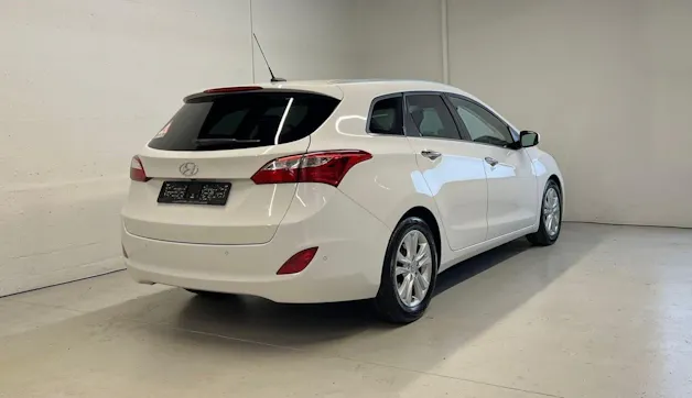 HYUNDAI i30 sw 1.6 GDi Go