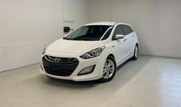HYUNDAI i30 sw 1.6 GDi Go