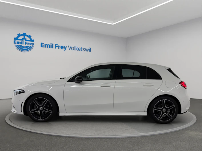 image du véhicule MERCEDES-BENZ A 180