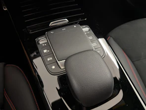 image du véhicule MERCEDES-BENZ A 180 Night Star AMG Line