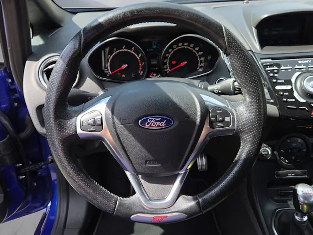 FORD Fiesta 1.6 EcoB ST-2