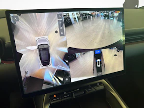https://vehicle.imgix.net/4446420/7c960277-15b1-4040-a87e-129d24e9cf00.jpg