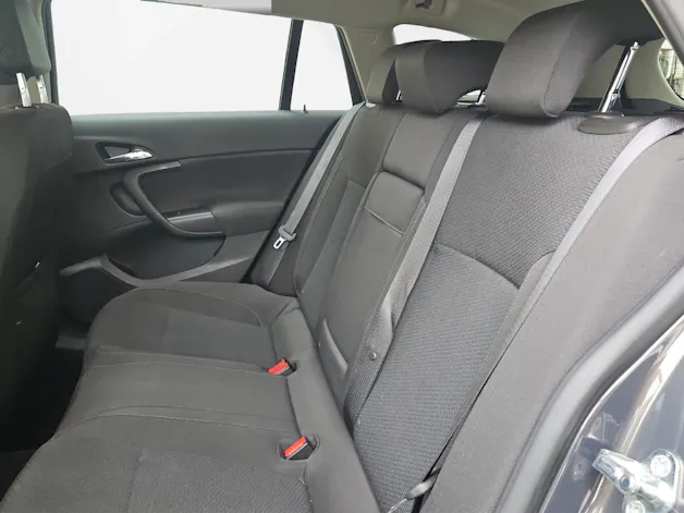 OPEL Insignia Sports Tourer 1.6 T Edition