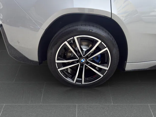 BMW iX3 40